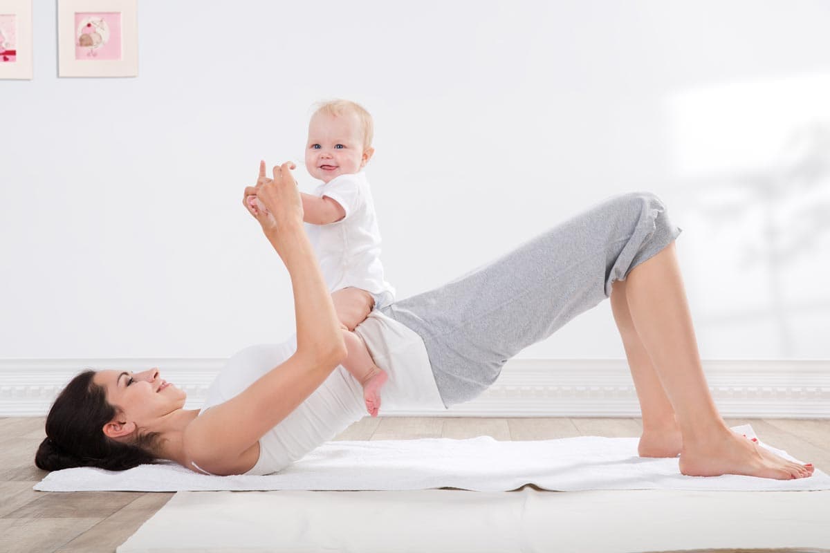  Yoga con bebés en O Carballiño
